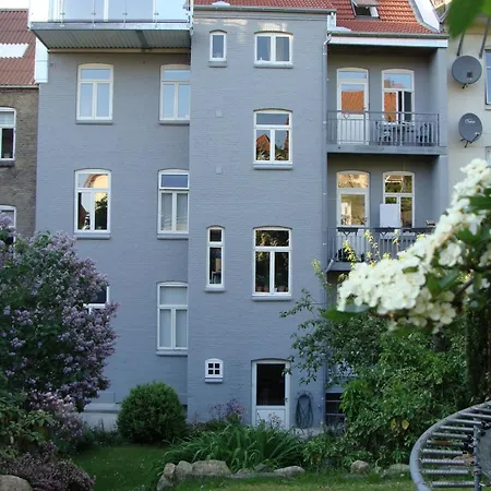 Appartement 1 60m From The Harbor