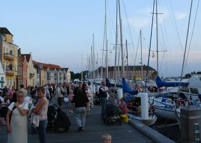 Apartmán 1 60m From The Harbor